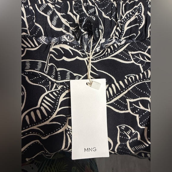 Mango Black and White Patterned Women's Trousers - Picture 8 of 11